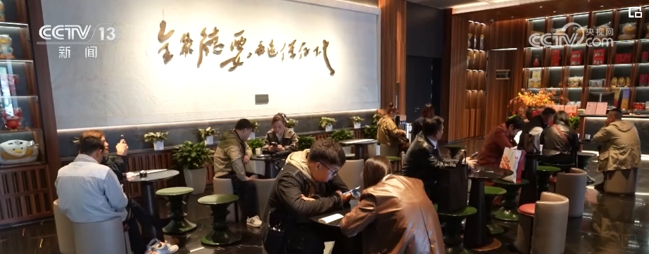 “餐饮+传统文化”高颜值有内涵“舌尖上”新体验打开消费增长新空间(图9)