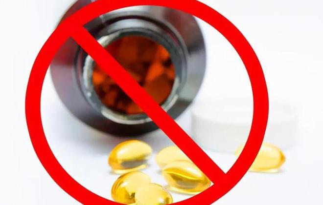 一感冒就吃抗生素?注意:感冒千万别再乱吃这几种药无效还有害(图6)