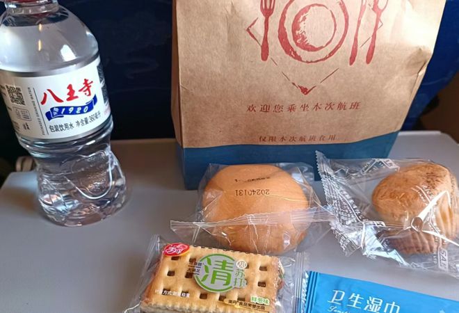 年入4000亿吃馒头榨菜!最“抠”巨头为何背刺国人?(图12)