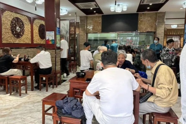 上海今夏的第一口冷面来了!这里排队十几米!冷面居然曾被禁售?原因→(图5)