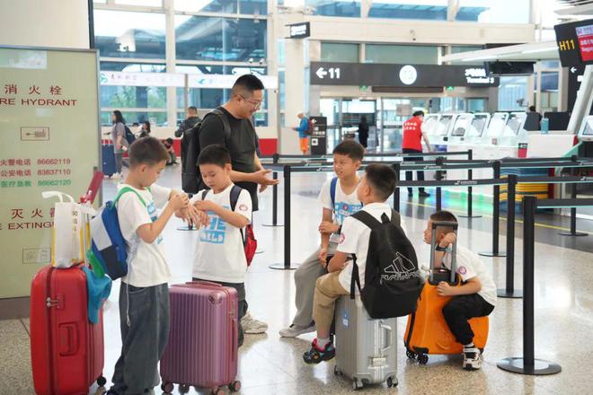 早上6点杭州这里全是人!今年预计超840万人次或创历史新高(图2)