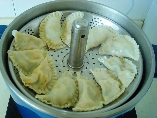 蒸饺是全烫面好还是半烫面好？(图6)