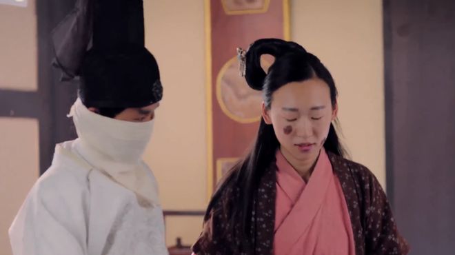 她爱美的样子真丑(图12)