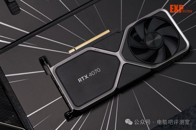 【硬件资讯】NVIDIA新显卡可能延期Blackwell架构疑似出现芯片设计问题GDDR6版4070紧急上马！！(图2)