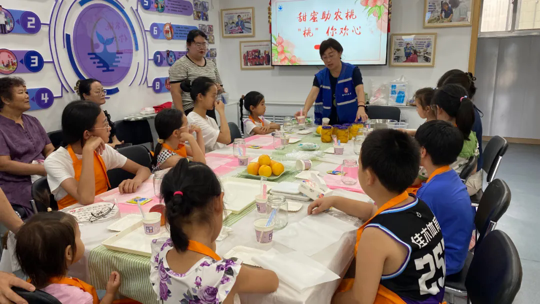 倡树新时代美德健康生活方式丨威海鲸园街道：消暑甜品巧手做邻里互动情更浓(图3)