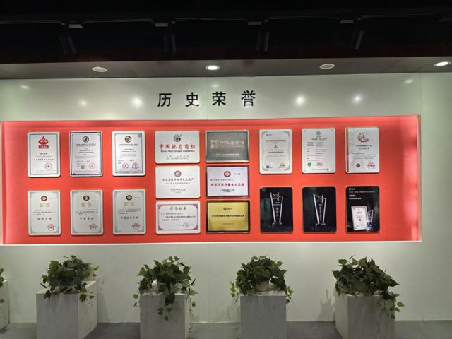从指尖到舌尖中外媒体团的非遗技艺与文化探寻之旅(图3)