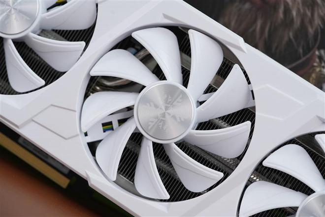 天命人2K甜品利器！耕升RTX4070SUPER踏雪OC定制版显卡评测(图5)