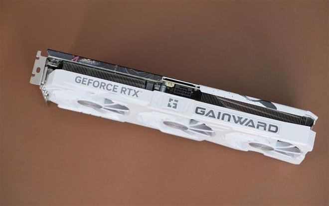 天命人2K甜品利器！耕升RTX4070SUPER踏雪OC定制版显卡评测(图7)