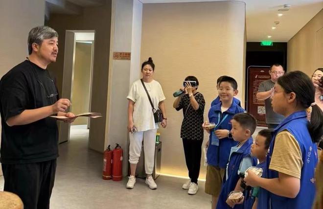 旗帜小记者走进于小菓点心模具博物馆(图3)
