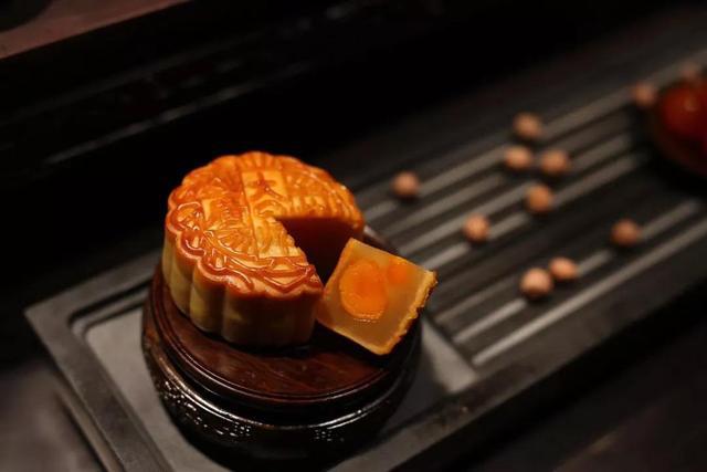 月饼：被大闸蟹篡夺的中秋美食(图6)