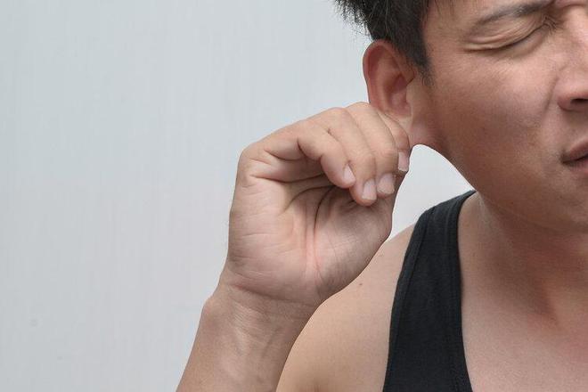 耳朵里面经常痒却啥也掏不出来？或是5种病惹的祸最好上点心(图3)