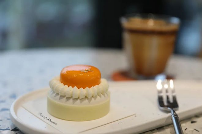 从“锋味”女甜点师到杭州TOP店主理人把中式荔浦芋头做成了爆款。(图6)