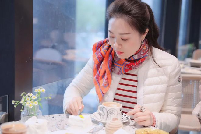 从“锋味”女甜点师到杭州TOP店主理人把中式荔浦芋头做成了爆款。(图9)