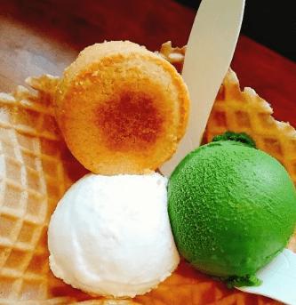 西安这家甜品店特色多还有油泼辣子味冰淇淋？食客：见都没见过(图3)