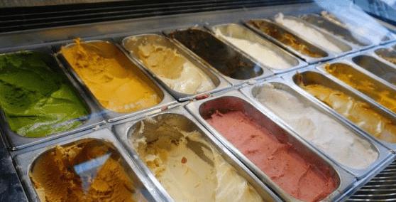 西安这家甜品店特色多还有油泼辣子味冰淇淋？食客：见都没见过(图5)