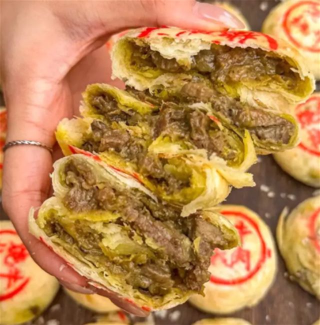 今年月饼市场遇冷年轻人不吃月饼了？中秋未至厂就慌了(图15)