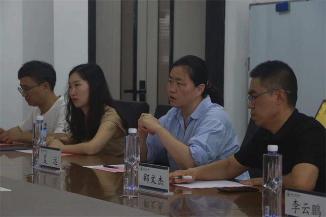 城科艺院同重庆灵想装饰工程设计有限责任公司签署合作协议(图4)