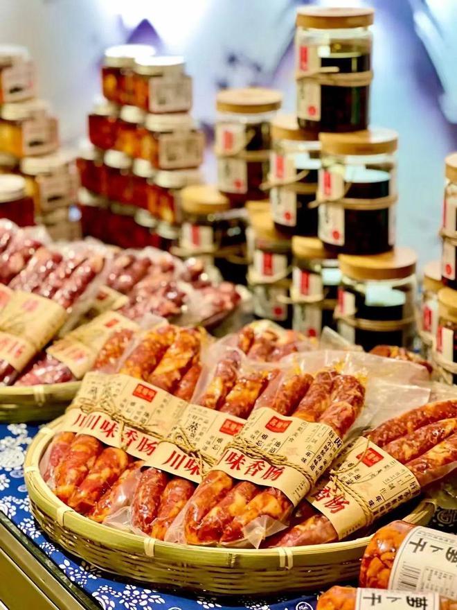 C位还得是朝阳：70家碳水名店齐聚国际灯光节开炫！(图30)