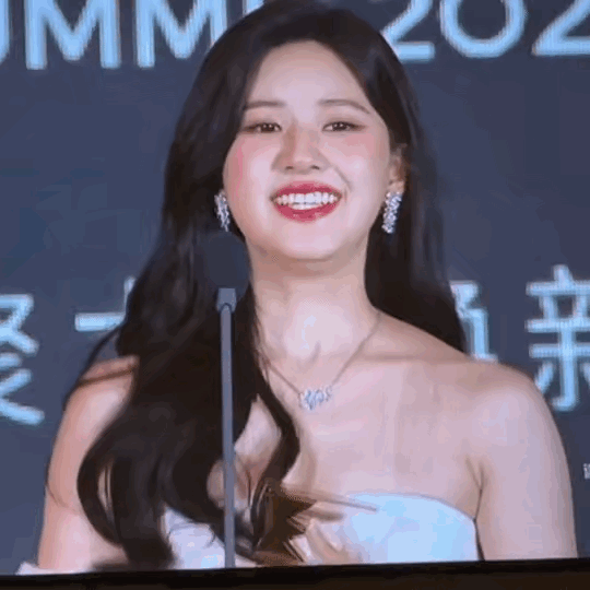 片约不断却演啥毁啥这5位“戏混子”长点心吧别糊弄观众了(图4)