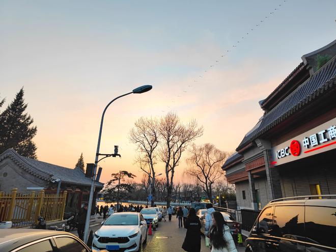 北京这里的糖葫芦太卷了全场2元这物价确定是在北京？(图3)
