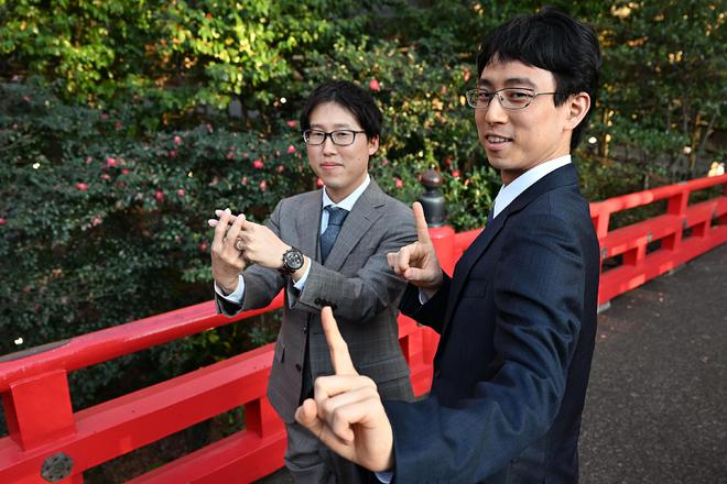 “本命之蛇”井山裕太完胜一力辽先声夺人礼仪浸润日本棋圣战(图3)