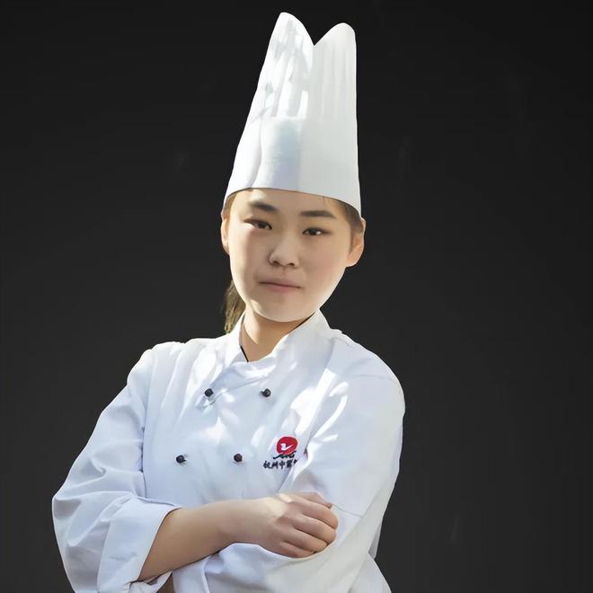 95后女孩小笼包做的好吃可获杭州150万补偿网友评论区吵翻天(图4)