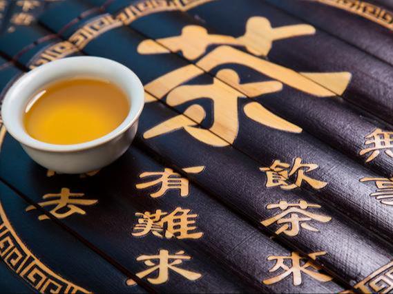 春节送礼攻略：六款让你倍受欢迎的贴心礼物推荐！(图2)
