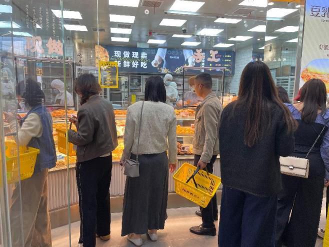 好吃到停不下来一天能卖百余盒！不少日照人爱吃但要克制……(图3)