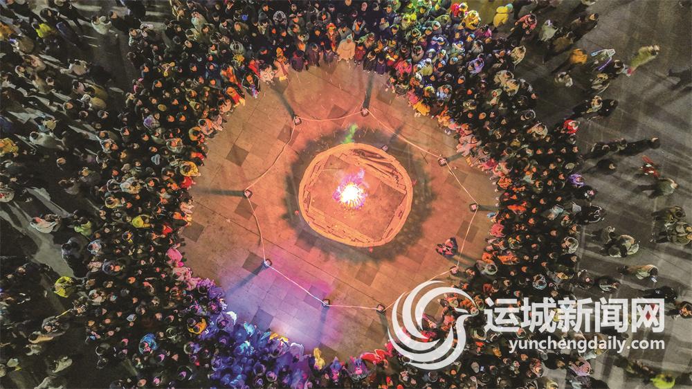 各个商圈人气足活力旺(图2)