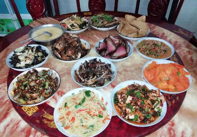 南方人不理解馒头明明是早点北方人却拿来当主食能吃饱吗？(图3)