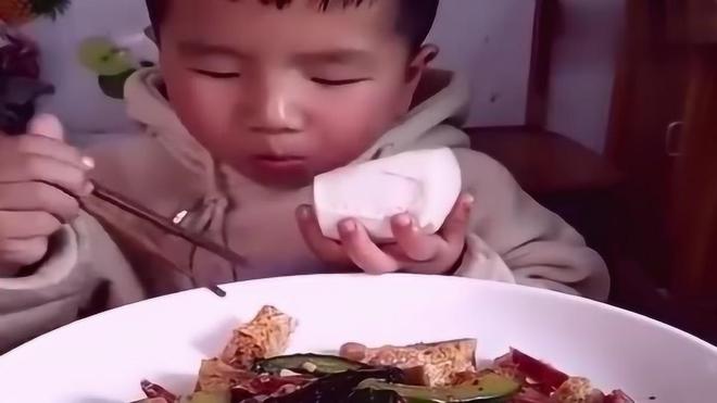 南方人不理解馒头明明是早点北方人却拿来当主食能吃饱吗？(图10)