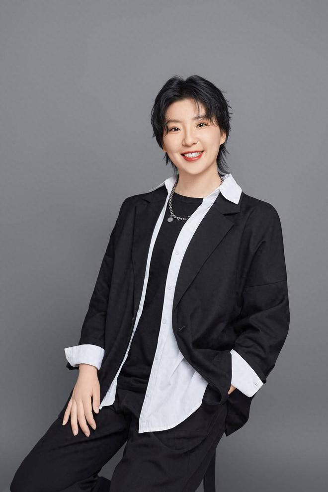 从同福客栈到魔法城堡；从金融学霸到甜品魔术师。95后女生用甜品复刻《武林外传》后院与霍格沃茨城堡！(图1)