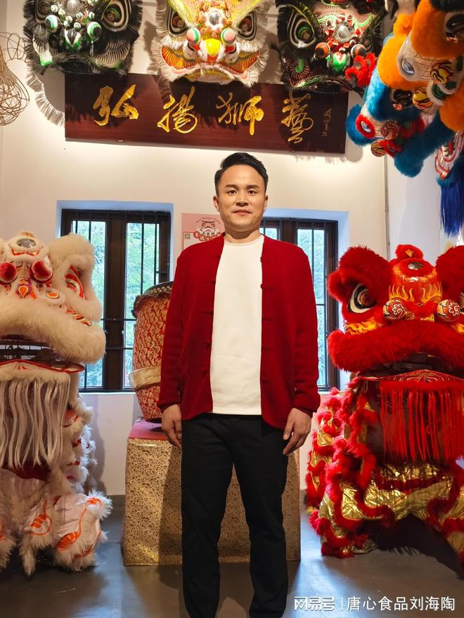 广东人DNA动了！非遗广式月饼传承人竟在月饼里封印醒狮之魂(图2)