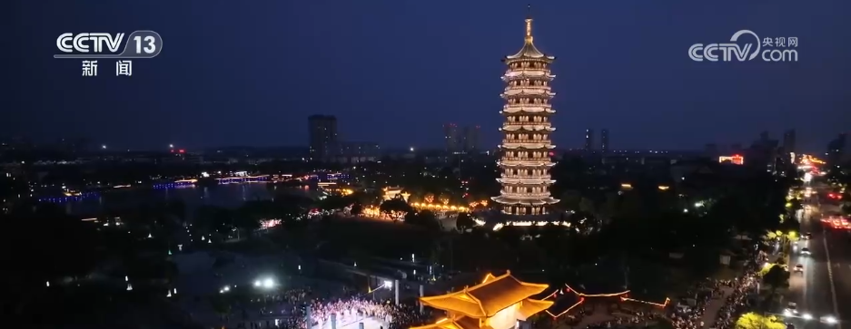 人气足、消费旺各地特色文旅活动精彩纷呈假日经济传递强劲“脉动”(图6)
