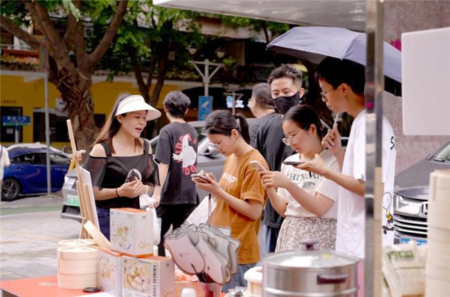 当虾饺遇上齐白石：烟火点心唤醒非遗艺术的年轻力(图5)