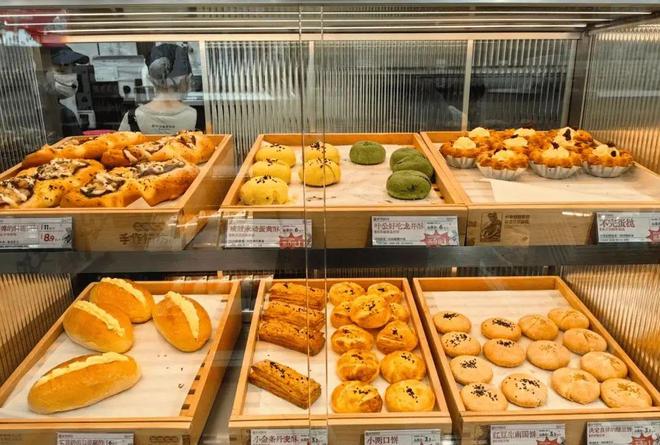 茶颜卖“烧饼”坐地铁“出”长沙？(图1)