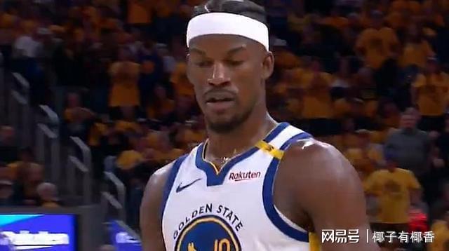 末节关键球巴特勒没摸到！勇士主场97-102告负总比分1-2(图2)