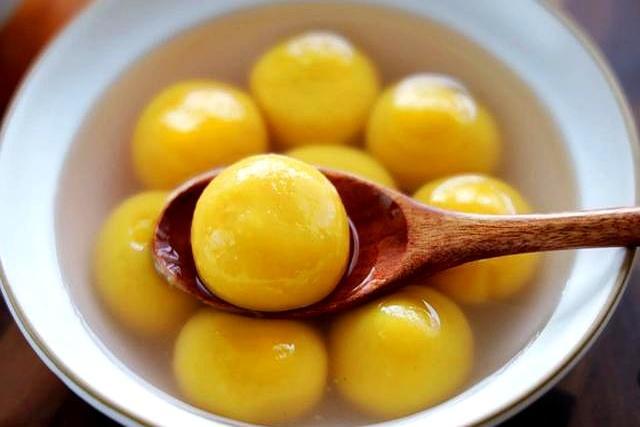 别吃芝麻汤圆了！这款水果馅比甜品还美味孩子抢着吃！(图2)