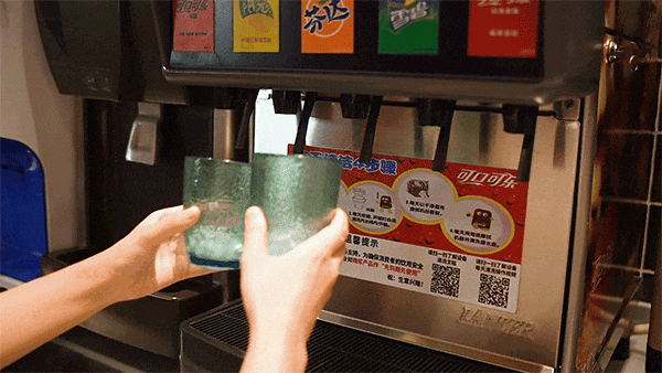 “萨莉亚又开挂了!”(图2)