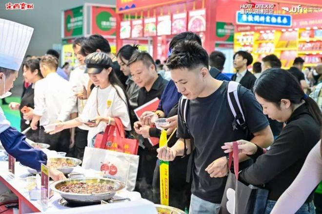 精彩纷呈热辣收官！第10届中国（重庆）国际火锅产业博览会圆满落幕(图7)