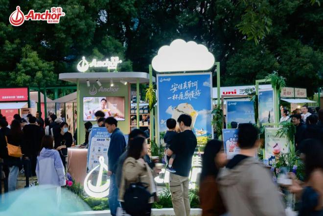 咖啡爆款藏不住了！“饮品甜品化”浪潮席卷陆家嘴咖啡节(图19)