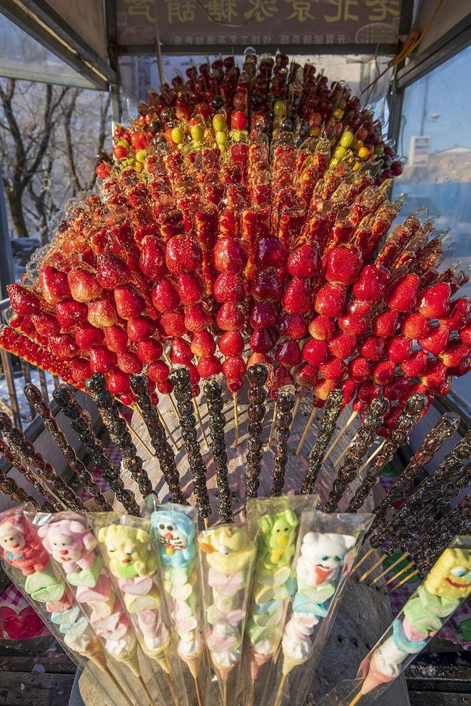 一串40元的奶皮子糖葫芦凭啥成了街头“爱马仕”？(图2)