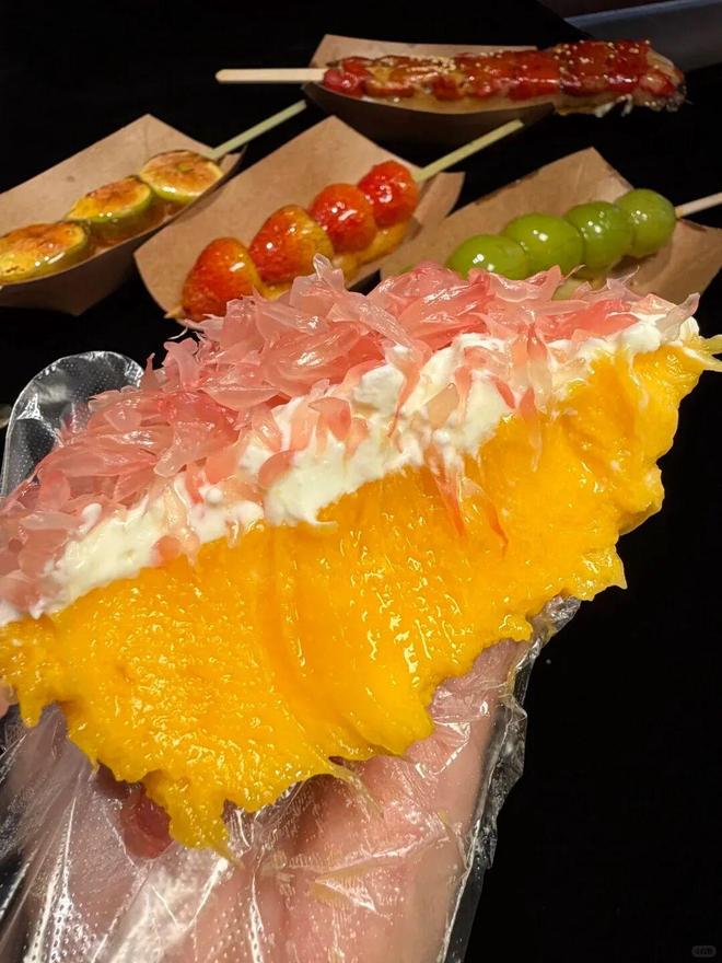 爆改“甜品顶流”！固体杨枝甘露如何一口“嚼”出亿元新生意？(图7)