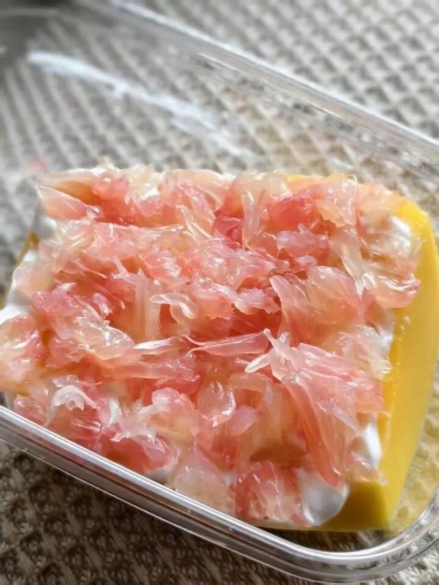 自制成本不到8元杭州有门店卖60元!“连吃三天停不下来”比奶皮子糖葫芦更火的它来了……(图9)