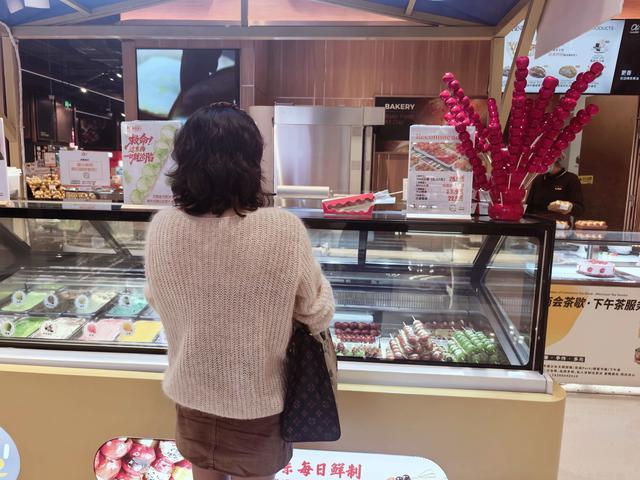 开屏医探|“奶皮子糖葫芦”昆明热卖!专家表示→(图2)