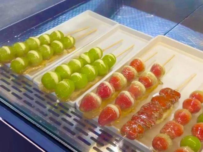 一根28元武汉街头爆火！医生提醒(图2)