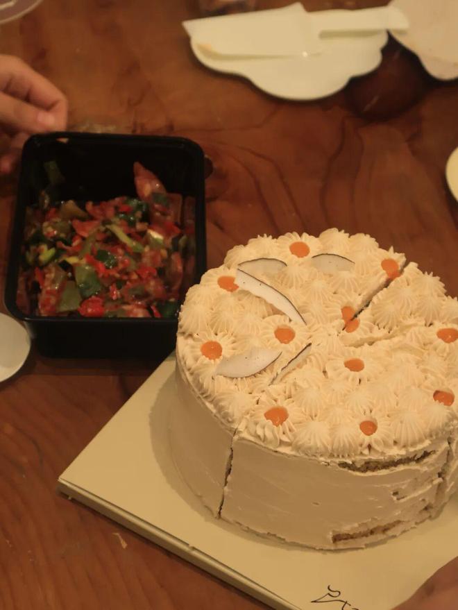 今年最流行的社交局花200块一起“杀糕”(图8)