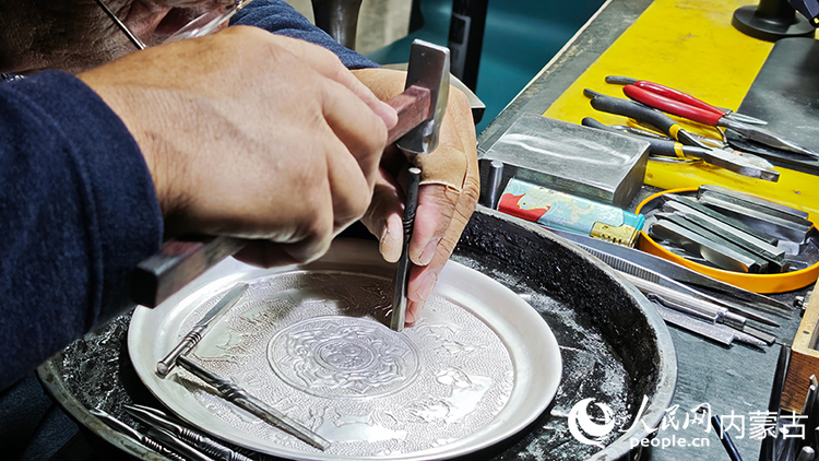 内蒙古非遗工坊奏响“富民振兴曲”(图4)