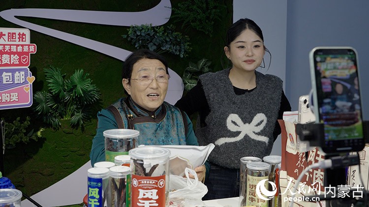 内蒙古非遗工坊奏响“富民振兴曲”(图6)