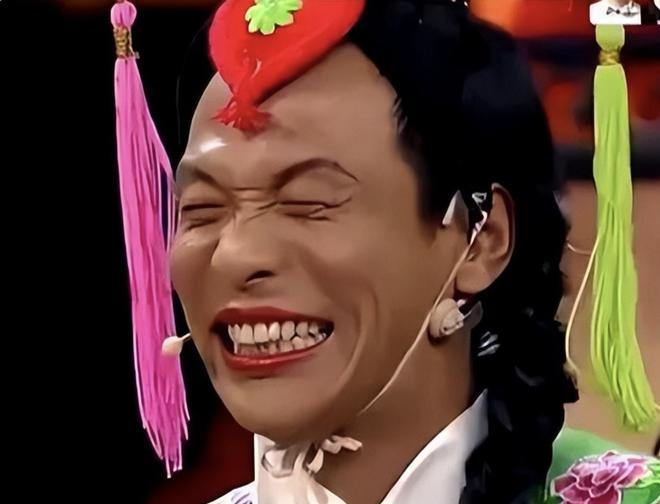 成名后抛弃原配转身娶女粉丝宋小宝再也藏不住早就变了的面相(图13)